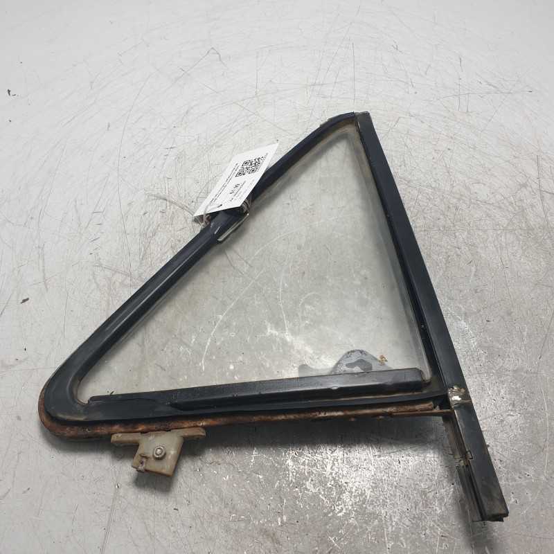 4390095 vetro triangolo deflettore Fiat 126 1972-00 anteriore SX sinistro con telaio