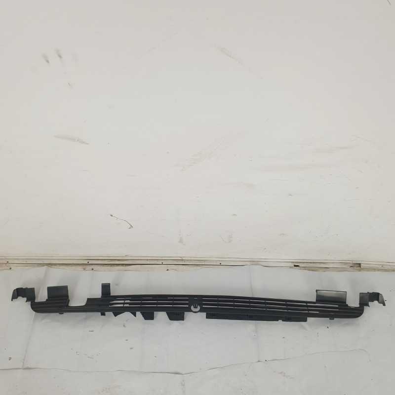 191853677G griglia presa aria paraurti ant VW Golf Jetta MK2 1G1 1983-93