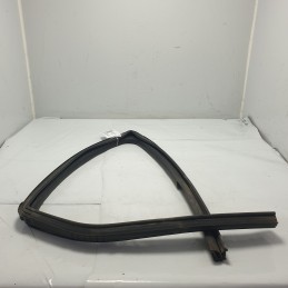 82330EY24B Guarnizione sigillo guida vetro porta post dx Nissan Qashqai J10 JJ10 2007-14