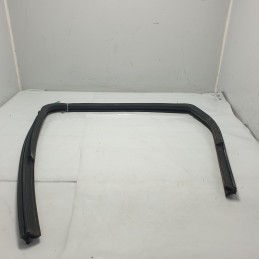 82330EY24B Guarnizione sigillo guida vetro porta post dx Nissan Qashqai J10 JJ10 2007-14