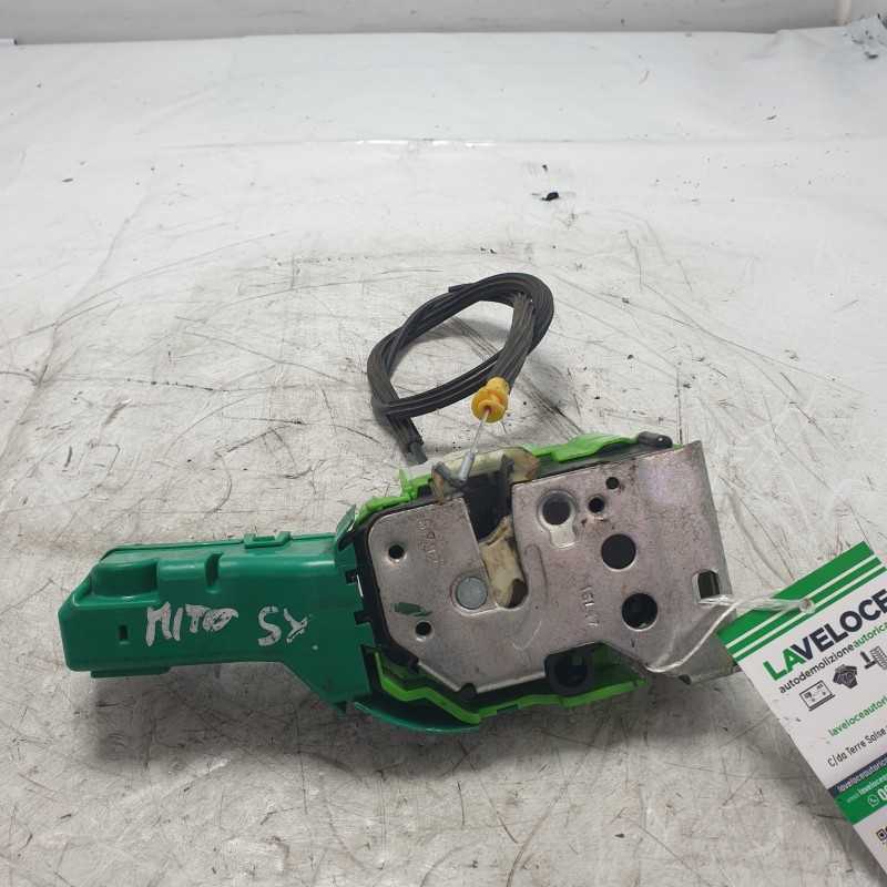 505228550 serratura chiusura elettrica Alfa Romeo Mito 955 2008-18 ant SX sinistra 6 pin