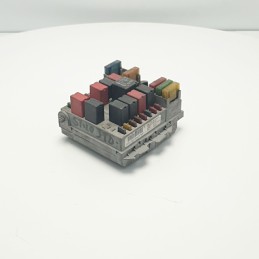 CENTRALINA ECU SCATOLA FUSIBILI MODULO CONTROLLO FIAT STILO 1.9 JTD 51724394