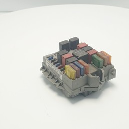 CENTRALINA ECU SCATOLA PORTAFUSIBILI  MODULO CONTROLLO FIAT PUNTO 188 2° SERIE 1.9 JTD 46760257