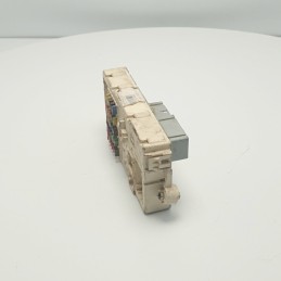 CENTRALINA ECU SCATOLA PORTAFUSIBILI MODULO CONTROLLO FIAT STILO 1.9 JTD 51711820