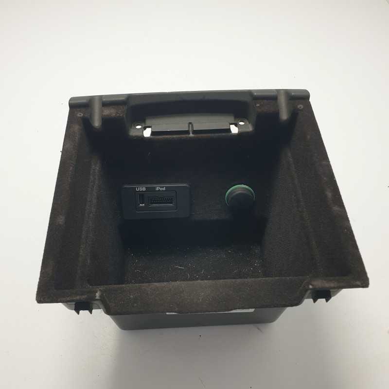 AH4204704 vano portaoggetti conporta USB Range Rover L322 3.6 TD V8 2010 console tunnel centrale