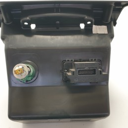 AH4204704 vano portaoggetti conporta USB Range Rover L322 3.6 TD V8 2010 console tunnel centrale