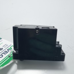 XVN500090 presa AUX posteriore Range Rover L322 3.6 TD V8 2010 automat.