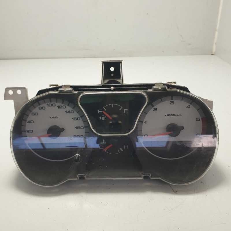 341006GC Quadro strumenti contachilometri Suzuki Ignis II MH 1.3 DDIS 2005 1 gancio rotto