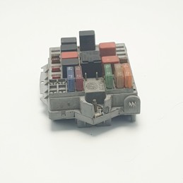 CENTRALINA ECU SCATOLA PORTAFUSIBILI MODULO CONTROLLO FIAT PUNTO 2° SERIE 188 1.2 B 46778448