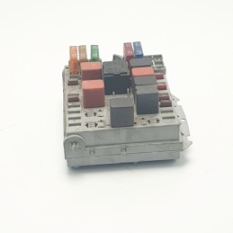 CENTRALINA ECU SCATOLA PORTAFUSIBILI MODULO CONTROLLO FIAT PUNTO 2° SERIE 188 1.2 B 46778448