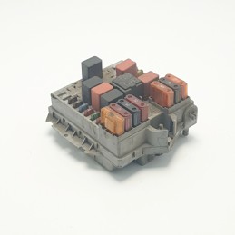 CENTRALINA ECU SCATOLA PORTAFUSIBILI MODULO CONTROLLO FIAT PUNTO 2° SERIE 188 1.2 B 46763648
