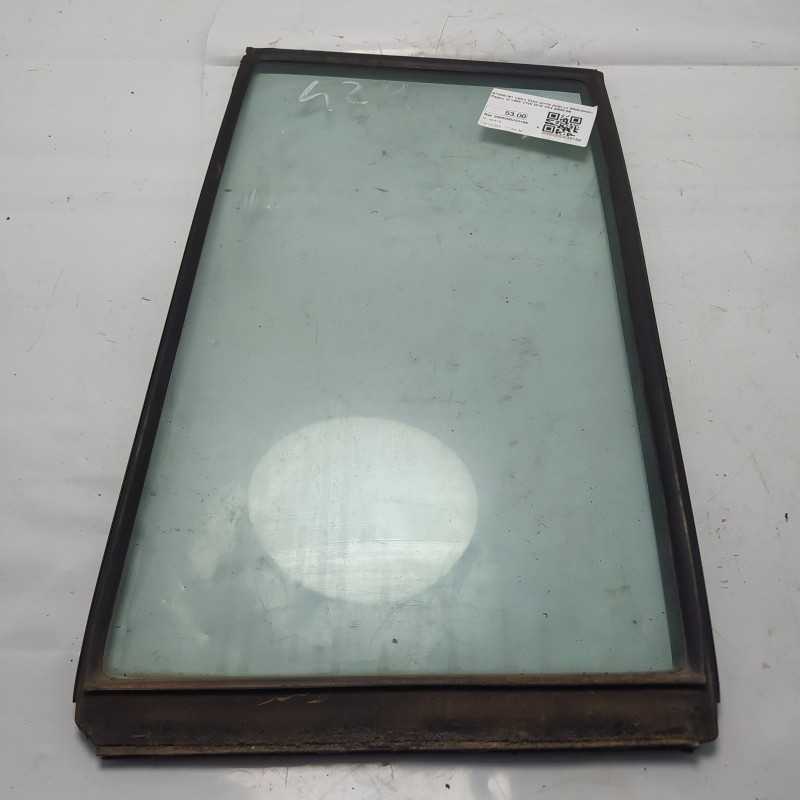 5740A191 Vetro fisso porta post sx Mitsubishi Pajero III V6W V7W DI-D 4X4 2000-06