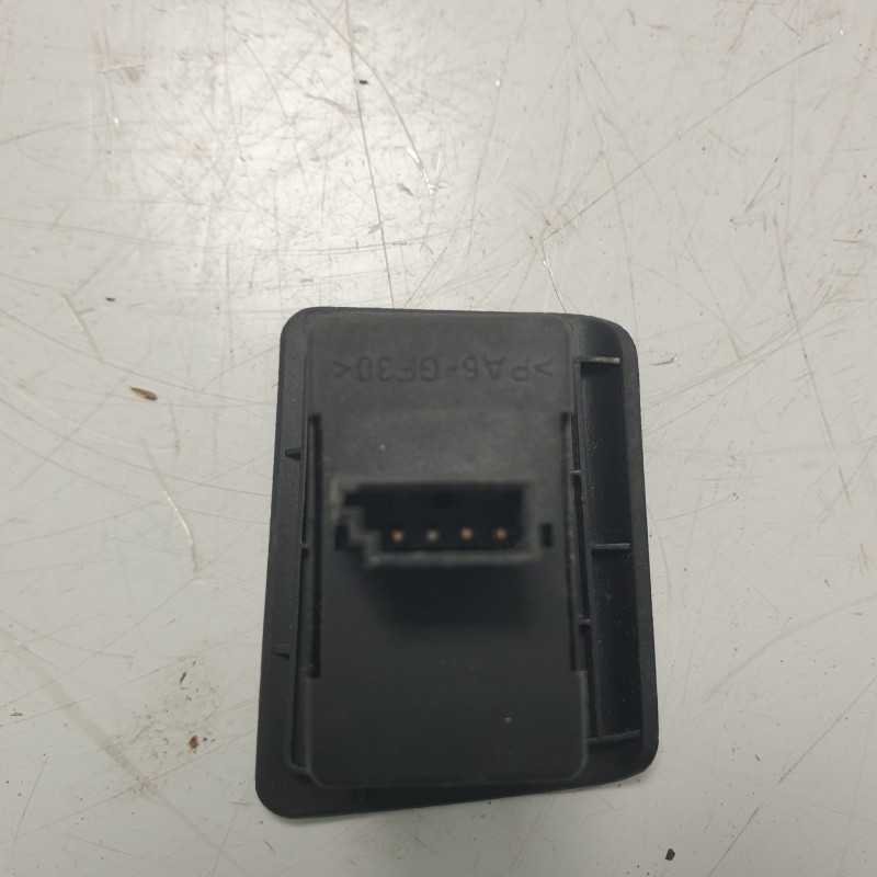 8385956 interruttore pulsante alzavetro post DX BMW E53 X5 3.0 D 160 KW 218 CV 2000-07