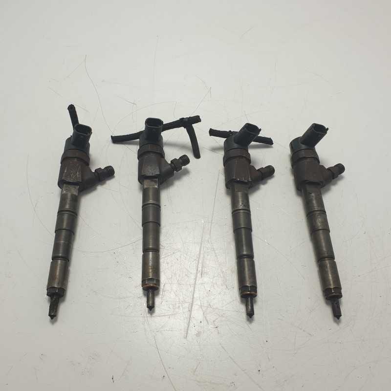 0445110159 serie x4 iniettori carburante Opel Astra H GTC 1.9 CDTI 88 KW 2004-12 Bosch