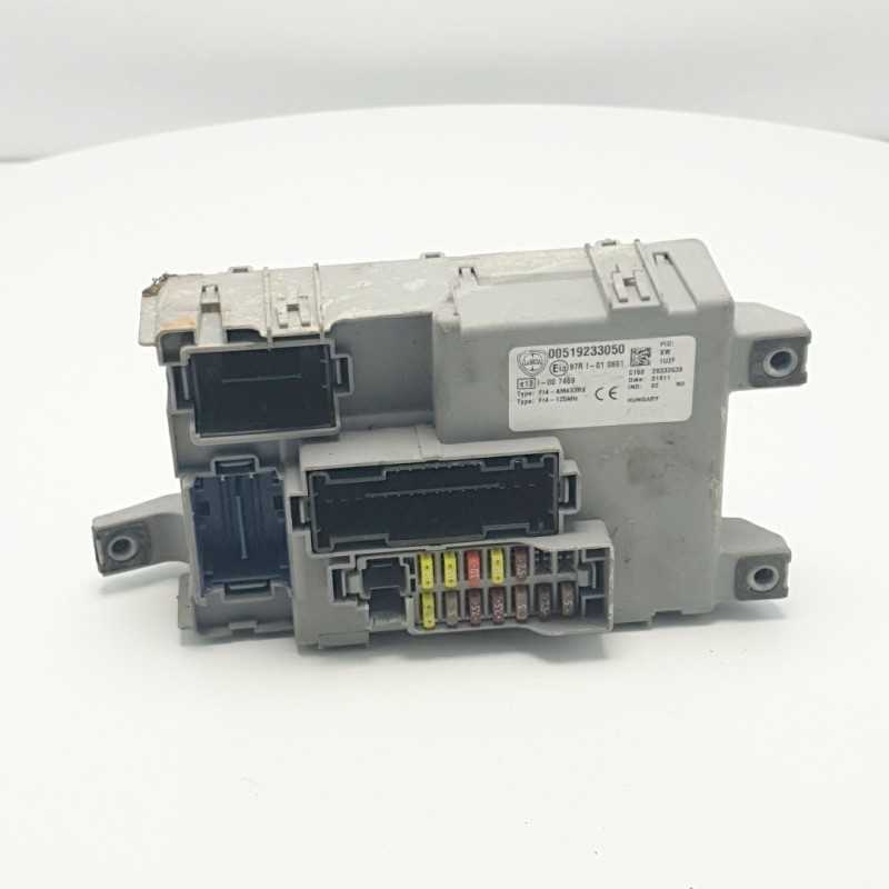 CENTRALINA ECU SCATOLA PORTAFUSIBILI BODY COMPUTER MODULO CONTROLLO LANCIA YPSILON 4° SERIE 519233050 CENTRALINA ECU SCATOLA PORTAFUSIBILI BODY COMPUTER MODULO CONTROLLO LANCIA YPSILON 4° SERIE 519233050