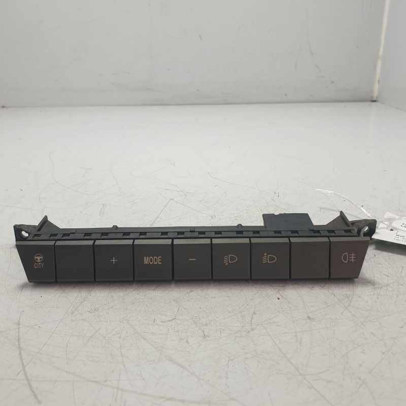 735361064 pulsantiera interruttori multifunzioni Lancia Ypsilon 843 2003-11