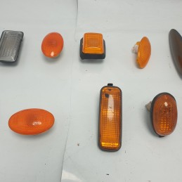 Stock assortito fanalini frecce laterali Varie marche e modelli x35 pezzi