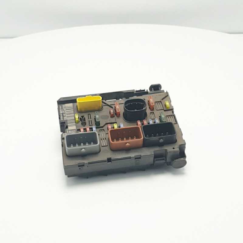 CENTRALINA ECU SCATOLA PORTAFUSIBILI BODY COMPUTER MODULO CONTROLLO PEUGEOT 307 1.6 HDI 9659275780 CENTRALINA ECU SCATOLA PORTAFUSIBILI BODY COMPUTER MODULO CONTROLLO PEUGEOT 307 1.6 HDI 9659275780