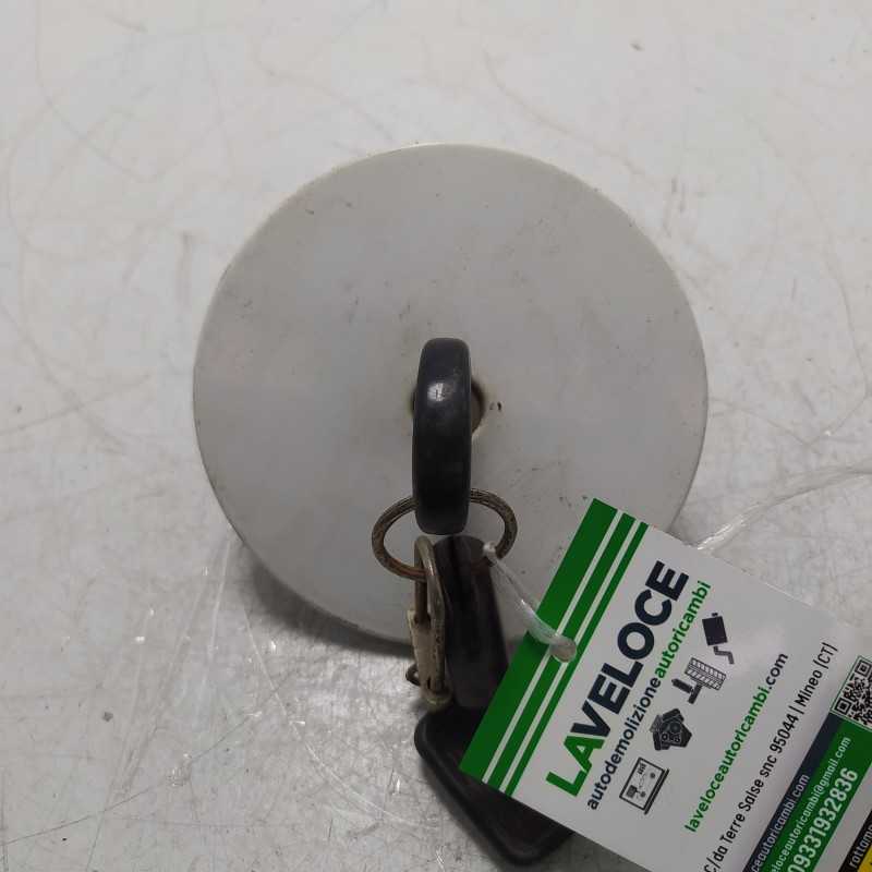 9619433680 tappo serbatoio carburante Peugeot 106 MK2 1997 con chiave