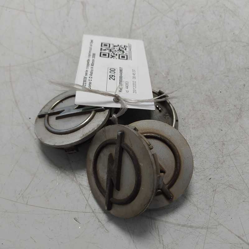 09223038 serie coppette coprimozzi x4 Opel Corsa C D Astra H 60mm 2005