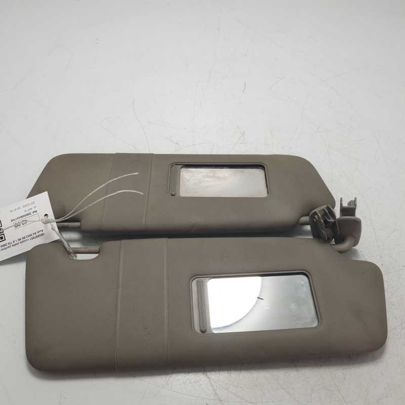 8E0857551 coppia alette pantine parasole SX DX Audi A4 MK2 B6 8E 1.9 TDI 2004