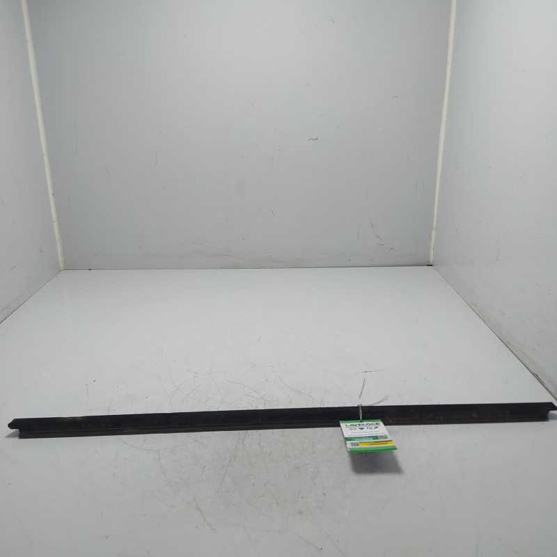 0K01973810 Raschiavetro esterno porta post sx Kia Sportage I 1997-03