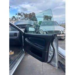 Per ricambi Mazda 323 F IV 1.5 BENZ 65KW Z5 1998