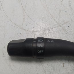 173647 leva deviosgancio tergicristalli Toyota Yaris MK1 P1 1999-05