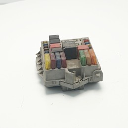 CENTRALINA ECU SCATOLA PORTAFUSIBILI MODULO CONTROLLO FIAT PUNTO 2° SERIE 188 1.2 B 8 V 60 CV 46760255