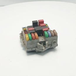 CENTRALINA ECU SCATOLA PORTAFUSIBILI  MODULO CONTROLLO LANCIA MUSA 1.3 MJT FIAT IDEA 51795925