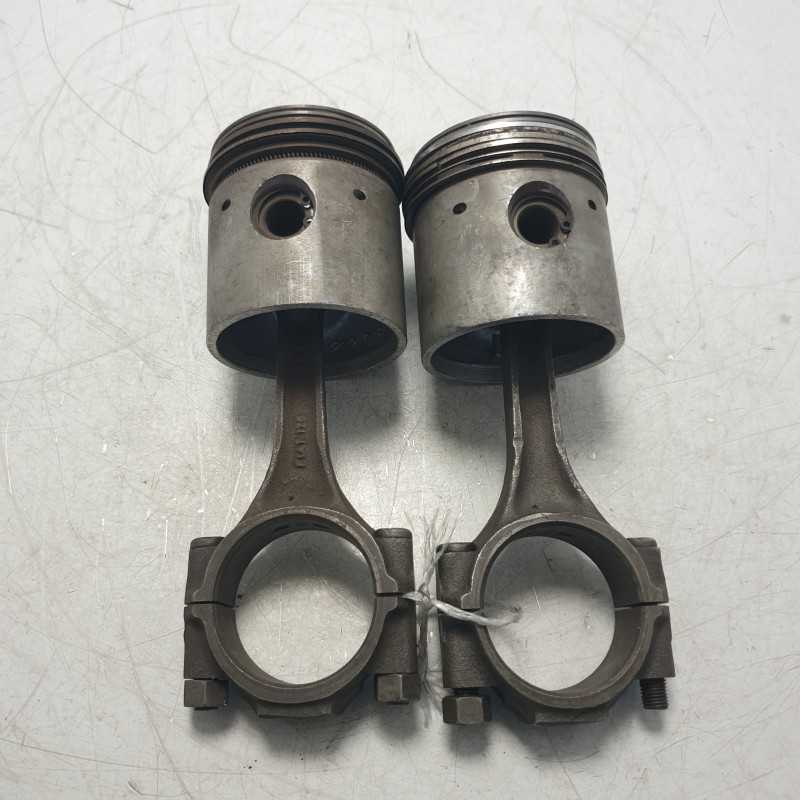 2XPZ Pistoni coppia con biella Fiat 500 126 1977-87 diam 56,5mm