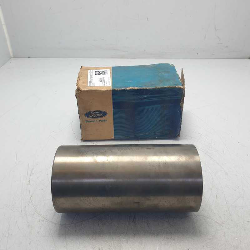 2701E6055B camicia canna cilindro Ford New Holland TR75 985 995 TR70 motore 363 trattore agricolo