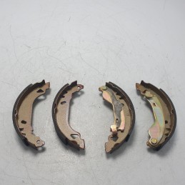 GNT8368 ganasce freni Fiat Tipo MK1 160 1.1 CL 1988-91 Lancia Dedra 1.6 CL imp. Bendix