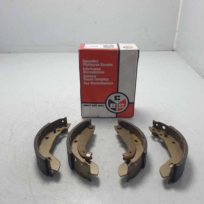 SF242 ganasce freni posteriori Renault Clio MK1 5/357, B/C57 R5 R9 R11 Supercinque 1980-98