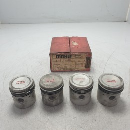 0252301 Kolben Pistons...