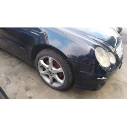 Per ricambi Mercedes classe C 220 CDI 110KW 646963 2007