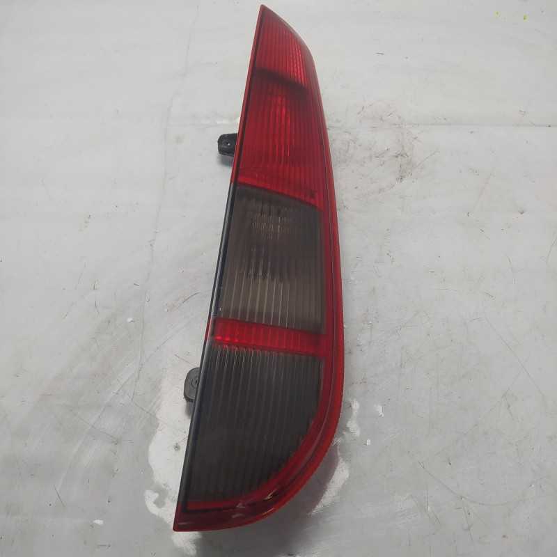 4M51-13N004-C Stop fanale posteriore dx Ford Focus SW II 2004-12