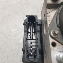 8200747140 centralina pompa ABS freni Renault Clio MK3 Le Iene 1.2 16V 55 KW 5P 2005