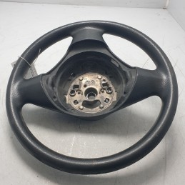 6763076-04 Volante sterzo in gomma usurato BMW serie 1 E87 118D 2009