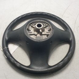 6763076-04 Volante sterzo in gomma usurato BMW serie 1 E87 118D 2009