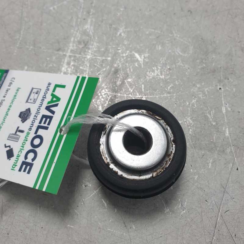 1153333514 boccola silent block braccio oscillante ant Mercedes W114 W115 /8 R107 C107 1968-89