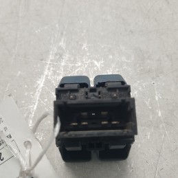 8200027757 pulsante interruttore retronebbia sbrinalunotto Renault Twingo MK1 1996-07