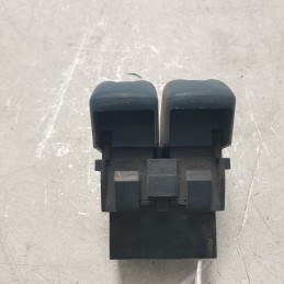 8200027757 pulsante interruttore retronebbia sbrinalunotto Renault Twingo MK1 1996-07