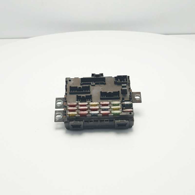 CENTRALINA ECU SCATOLA PORTAFUSIBILI BODY COMPUTER MODULO CONTROLLO FIAT MULTIPLA 1° SERIE 46517276 CENTRALINA ECU SCATOLA PORTAFUSIBILI BODY COMPUTER MODULO CONTROLLO FIAT MULTIPLA 1° SERIE 46517276