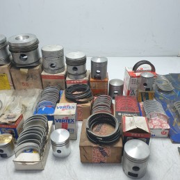 Stock pistoni anelli fasce bronzine varie auto e modelli d'epoca e non ricambi nuovi