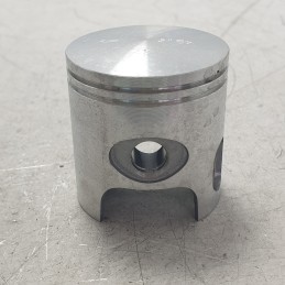 2089 pistone completo Peugeot Metropolis 50cc diam 46,80 mm fondo magazzino trasf Polini