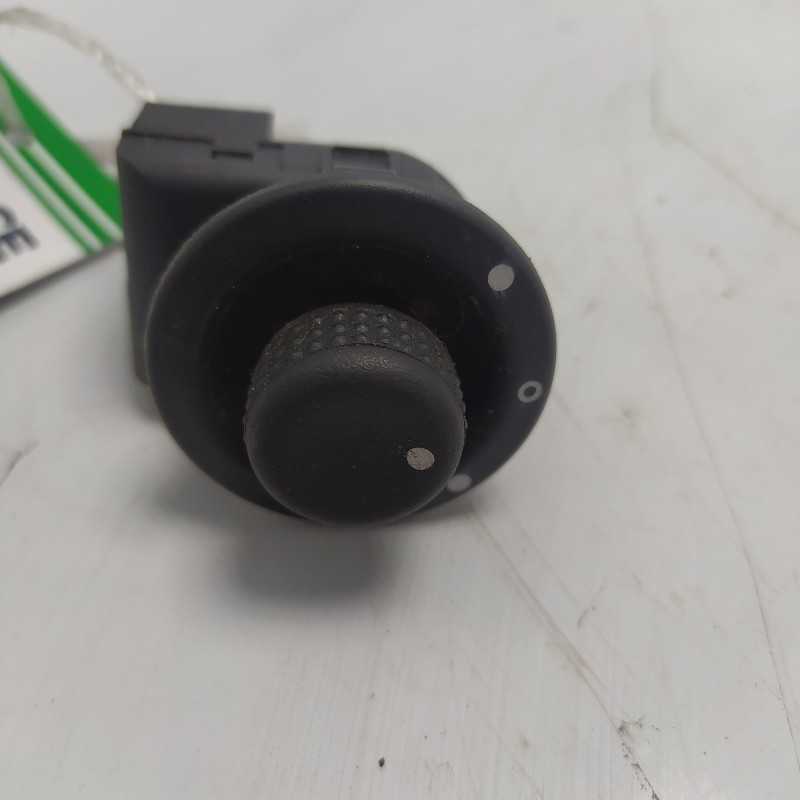 7700429992F interruttore regolazione specchietti Renault Clio MK2 1998-05
