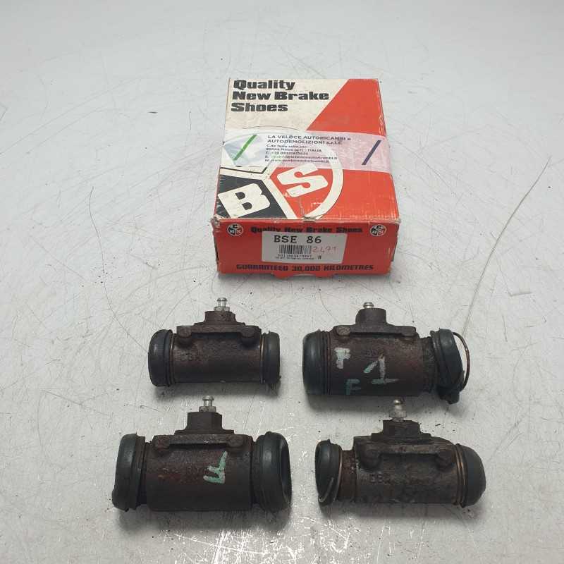 Serie x4 cilindretti freni Fiat Nuova Campagnola 1107 AR76 2.4 D 53 KW 1974-89 da rigenerare