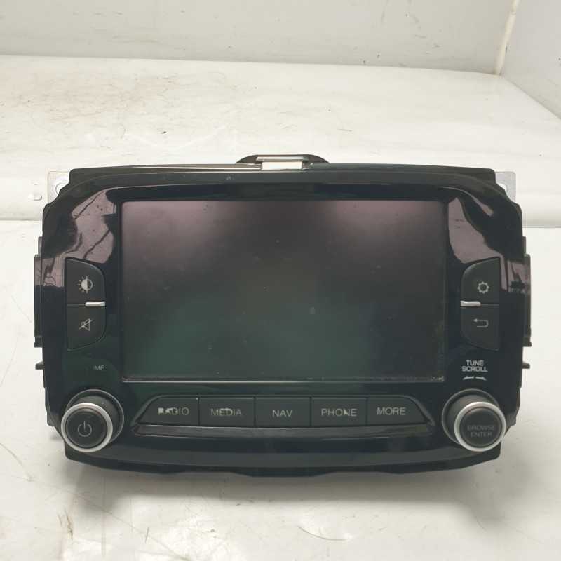 156109096 autoradio stereo mulltimediale Alfa Romeo Giulietta 940 1.6 JTDM 77 KW 2015