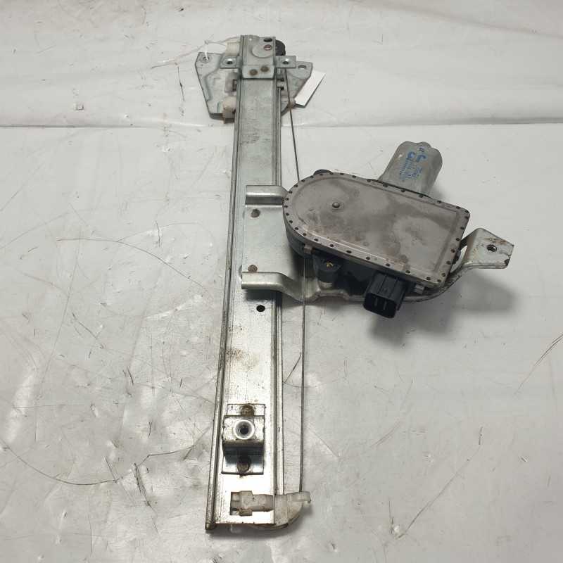 Mitsubishi Pajero MK3 V60-70 SW 5P DI-D 1999-06 motorino alzacristallo post SX MR436869
